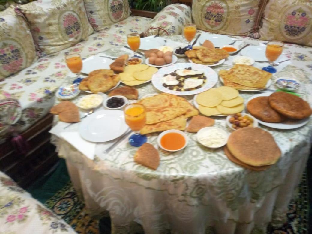Riad Asmae Moustakim Fez Bagian luar foto