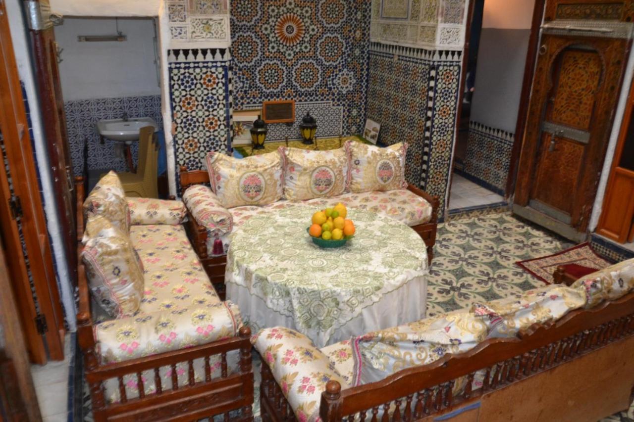 Riad Asmae Moustakim Fez Bagian luar foto